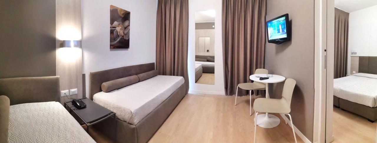 Hotel Meuble Nazionale Линьяно-Саббьядоро Экстерьер фото