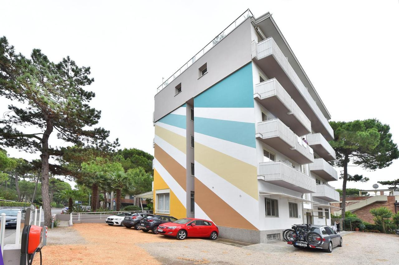 Hotel Meuble Nazionale Линьяно-Саббьядоро Экстерьер фото